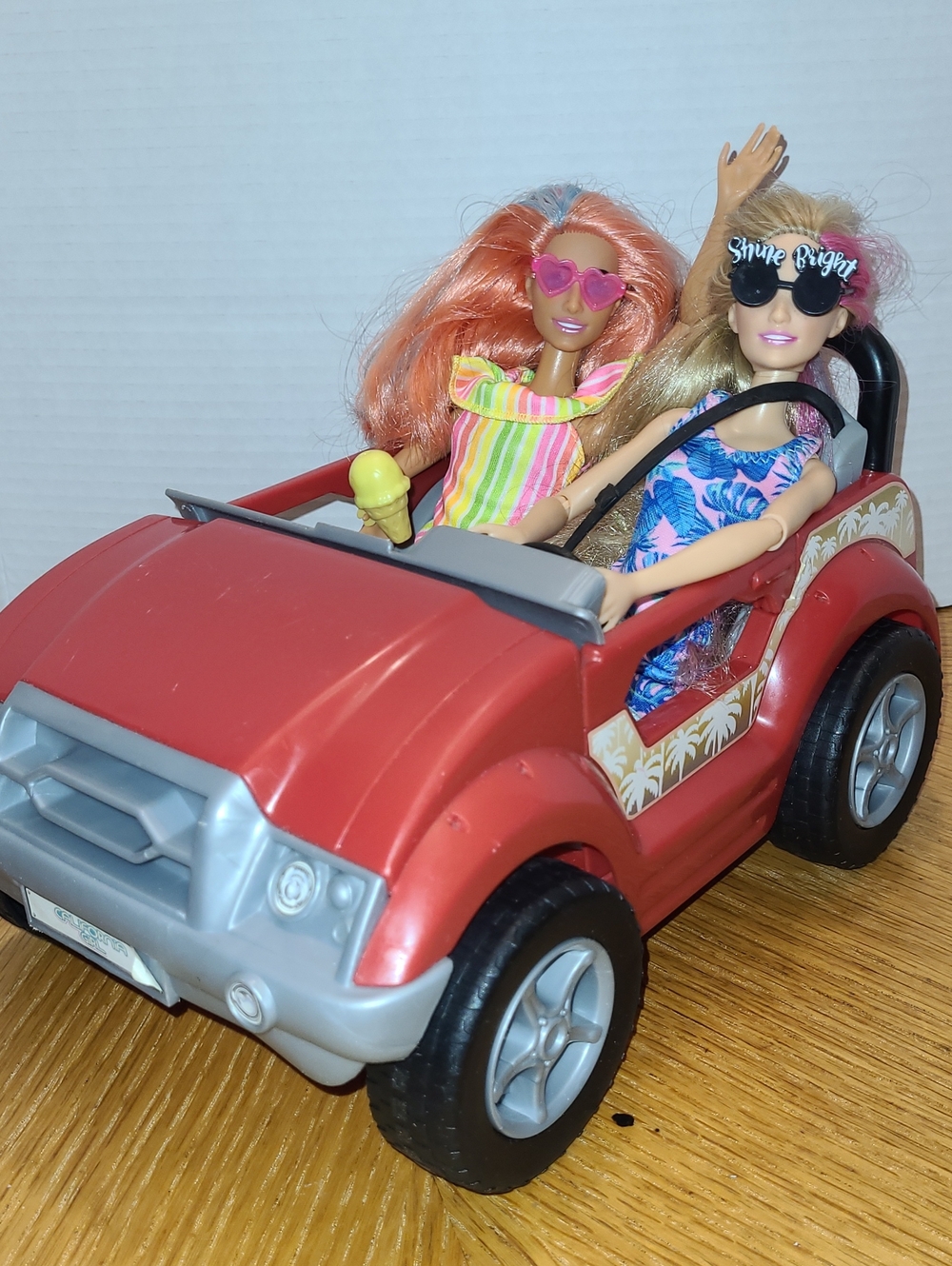 Ready For a beach day?These Barbie Already Put their molded-on swimsuit .